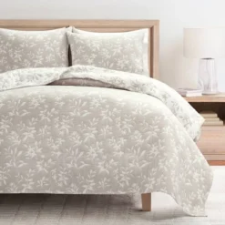 Lush Décor 3pc Floral Jacquard Reversible Soft Matelasse Quilt Set Neutral 17 Lush Décor 3pc Floral Jacquard Reversible Soft Matelasse Quilt Set Neutral -Lush Decor GUEST 4977ee72 762a 41a4 80d7 af2b702b953a